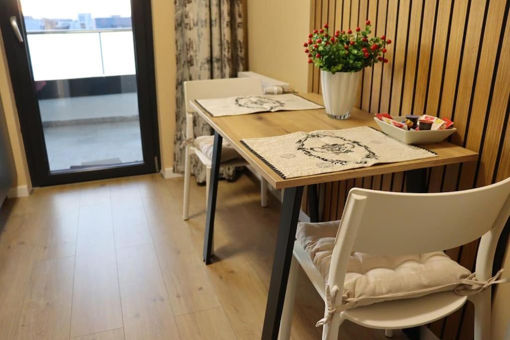 Parklake Home クルージュ＝ナポカ エクステリア 写真